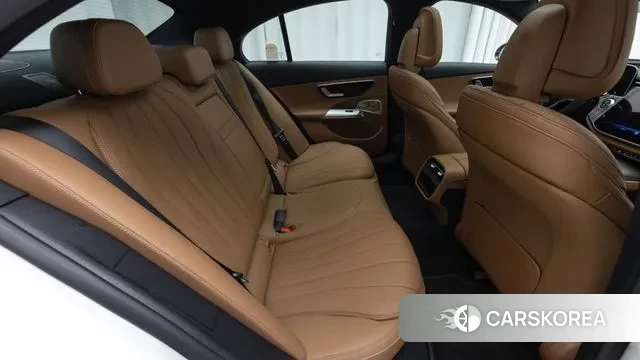 Mercedes-Benz E-Class W214 id 3739093 из Кореи 20