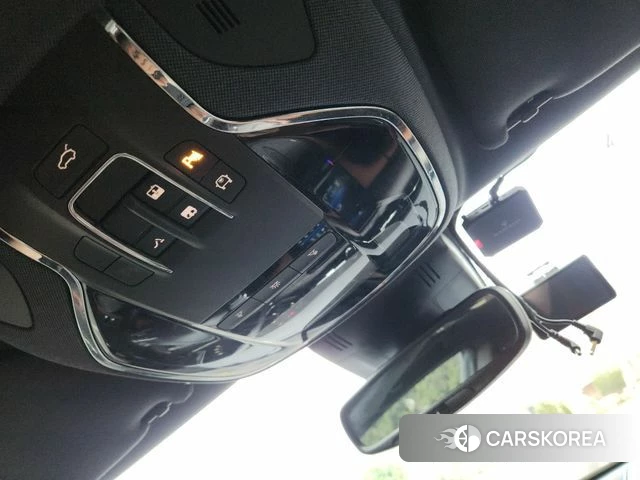 Maserati Quattroporte id 4255227 из Кореи 20