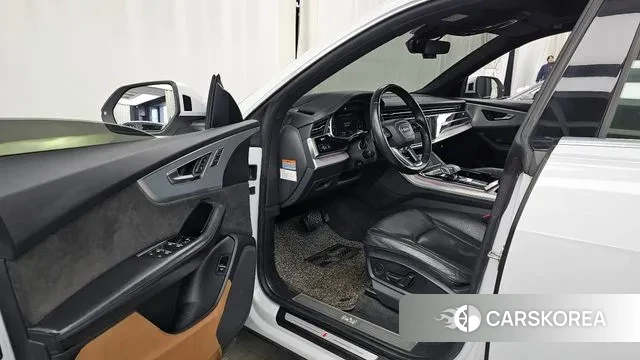 Audi Q8 (4M) id 3494090 из Кореи 20