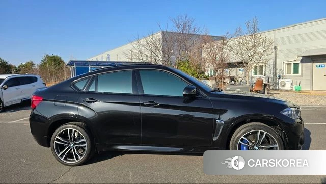 BMW X6M (F16) id 3885819 из Кореи 18