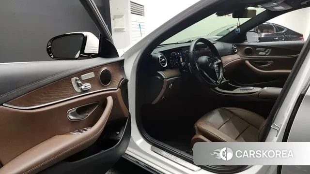 Mercedes-Benz E-Class W213 id 3592527 из Кореи 20