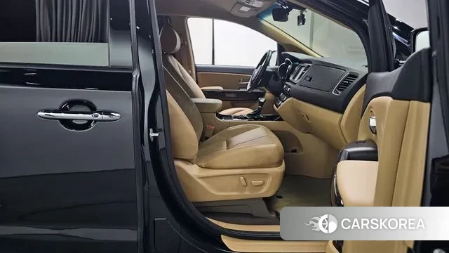 Kia The New Carnival id 3004504 из Кореи 20