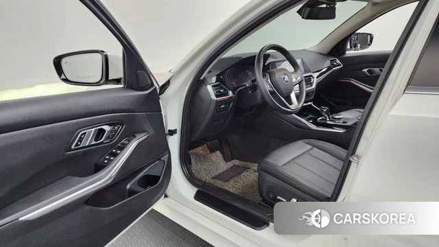 BMW 3 Series (G20) id 4872710 из Кореи 32