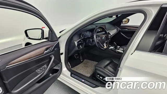 BMW 5 Series (G30) id 2946439 из Кореи 20