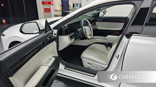 Hyundai Grandeur (GN7) id 4585238 из Кореи 35
