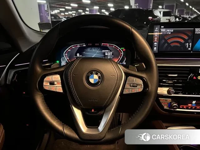 BMW 5 Series (G30) id 3770247 из Кореи 20