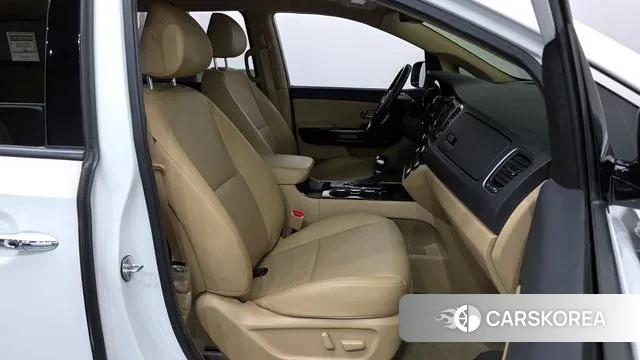 Kia The New Carnival id 3582894 из Кореи 20