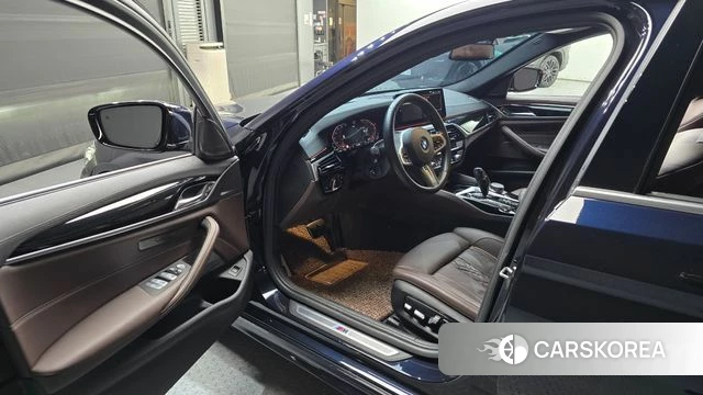 BMW 5 Series (G30) id 4178523 из Кореи 20