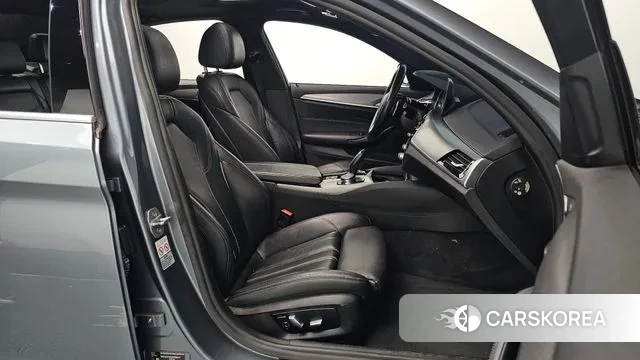 BMW 5 Series (G30) id 3440121 из Кореи 20