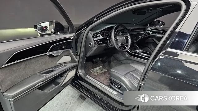 Audi A8 (D5) id 3525699 из Кореи 20