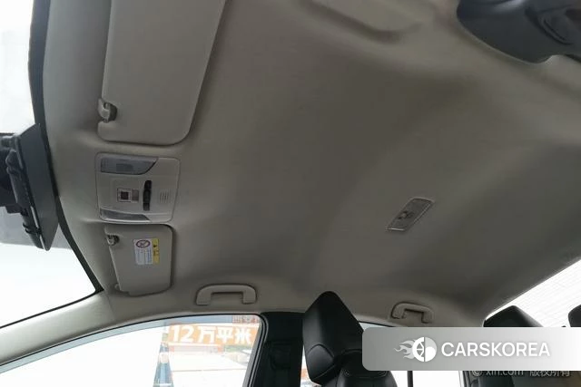 Toyota Corolla id 4300376 из Китая 24