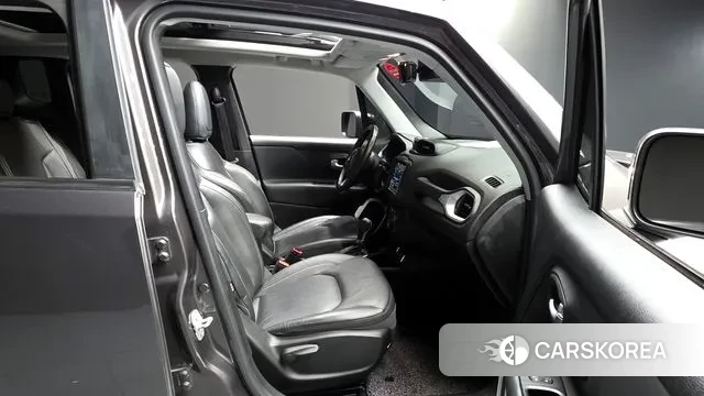 Jeep Renegade id 3789696 из Кореи 20