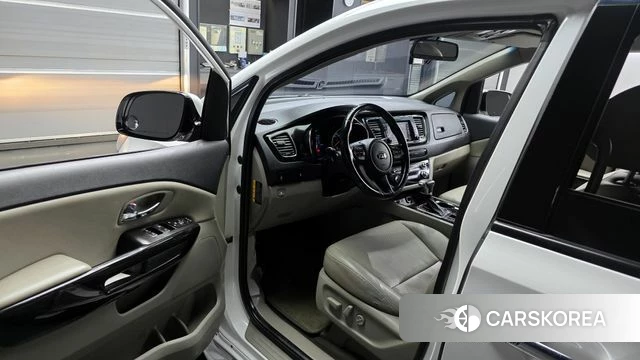 Kia The New Carnival id 4294663 из Кореи 20