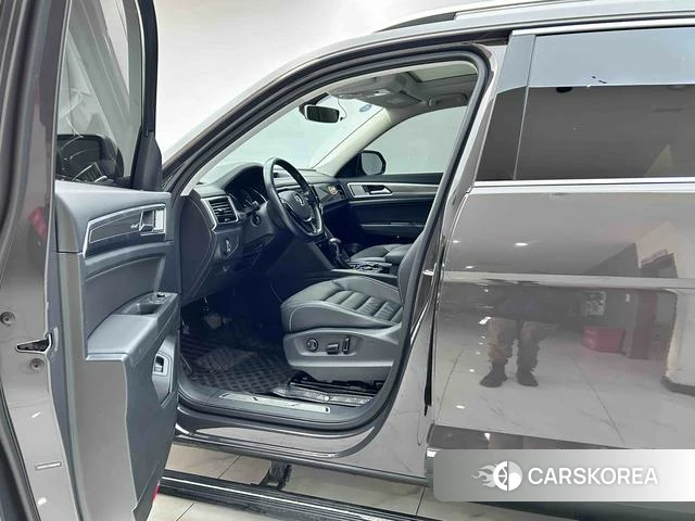 Volkswagen Tourang id 4215052 из Китая 28