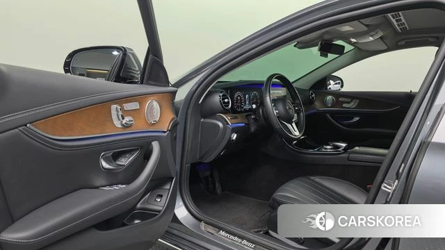 Mercedes-Benz E-Class W213 id 4741743 из Кореи 20