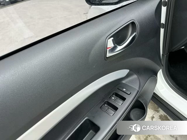 Kia Yi Ran id 4262322 из Китая 21