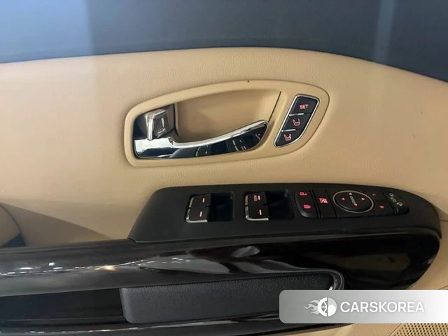 Kia The New Carnival id 4295010 из Кореи 12