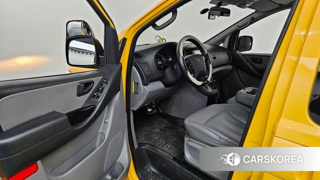 Hyundai The New Grand Starex id 3867403 из Кореи 20