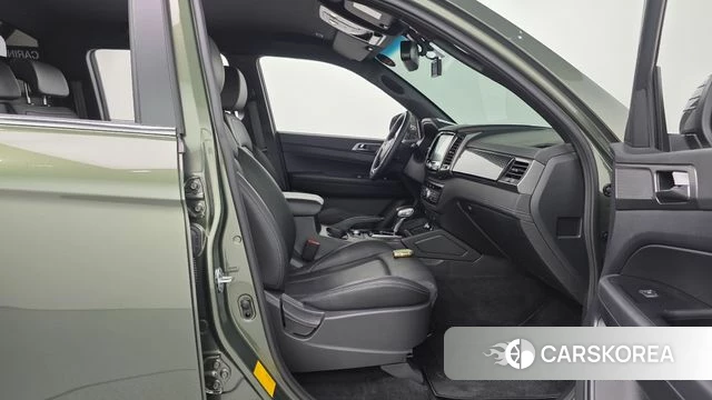 Ssangyong The New Rexton Sports Cannes id 4623933 из Кореи 29
