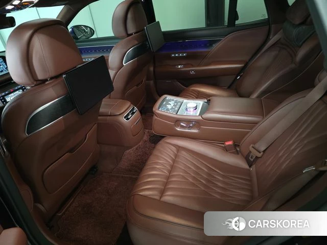 Genesis G90 (RS4) id 3897917 из Кореи 20