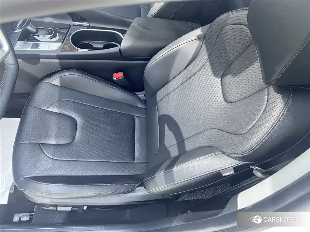 Hyundai Elantra id 4545985 из Китая 26