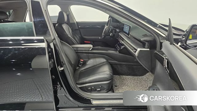 Hyundai Grandeur (GN7) id 3877469 из Кореи 20