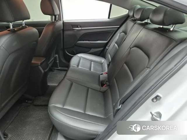 Hyundai Avante AD id 3894077 из Кореи 18