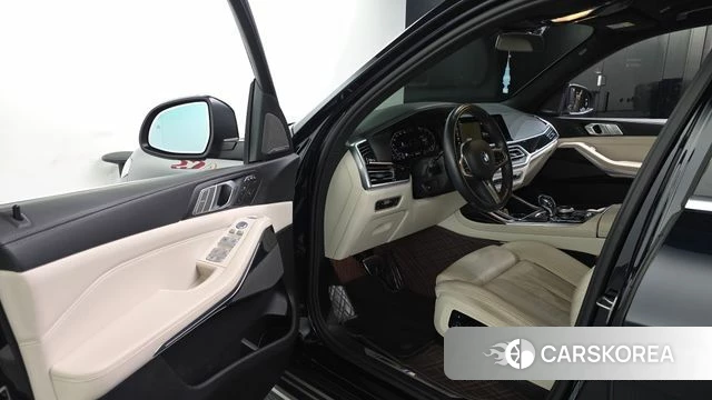 BMW X7 (G07) id 4707395 из Кореи 31