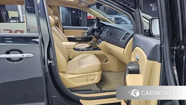 Kia The New Carnival id 3578820 из Кореи 20