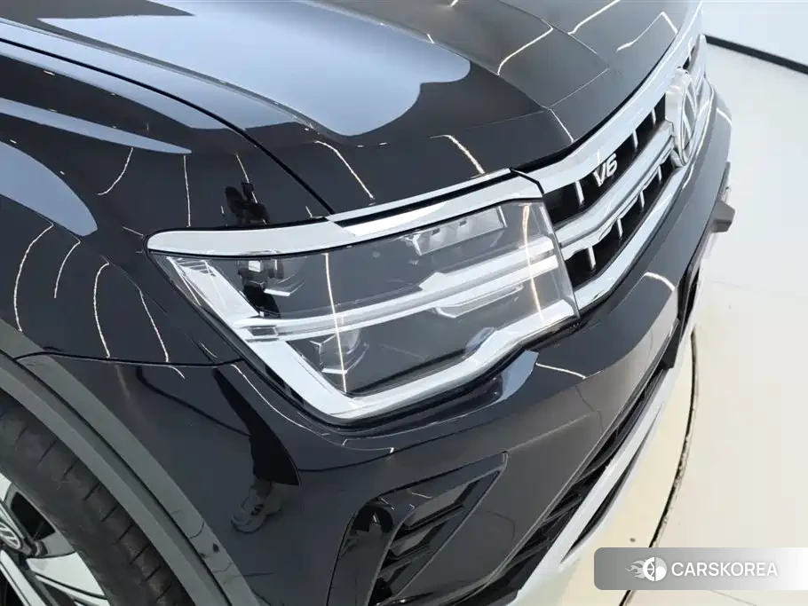 Volkswagen Touareg id 4599557 из Китая 30