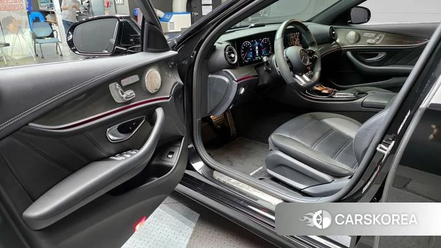 Mercedes-Benz E-Class W213 id 4409769 из Кореи 32