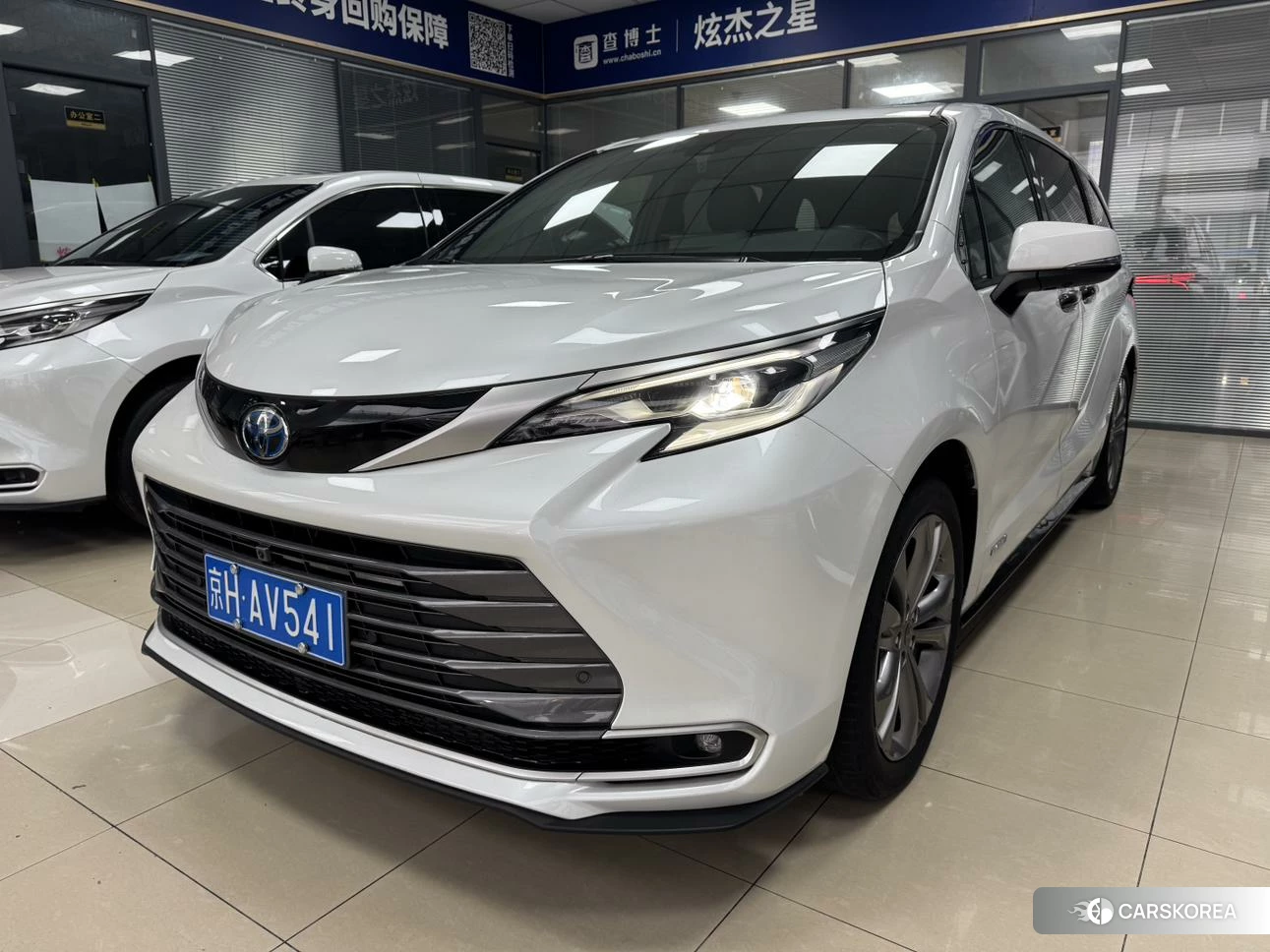 Toyota Saina id 4452355 из Китая 17