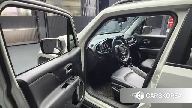 Jeep Renegade id 3024183 из Кореи 20