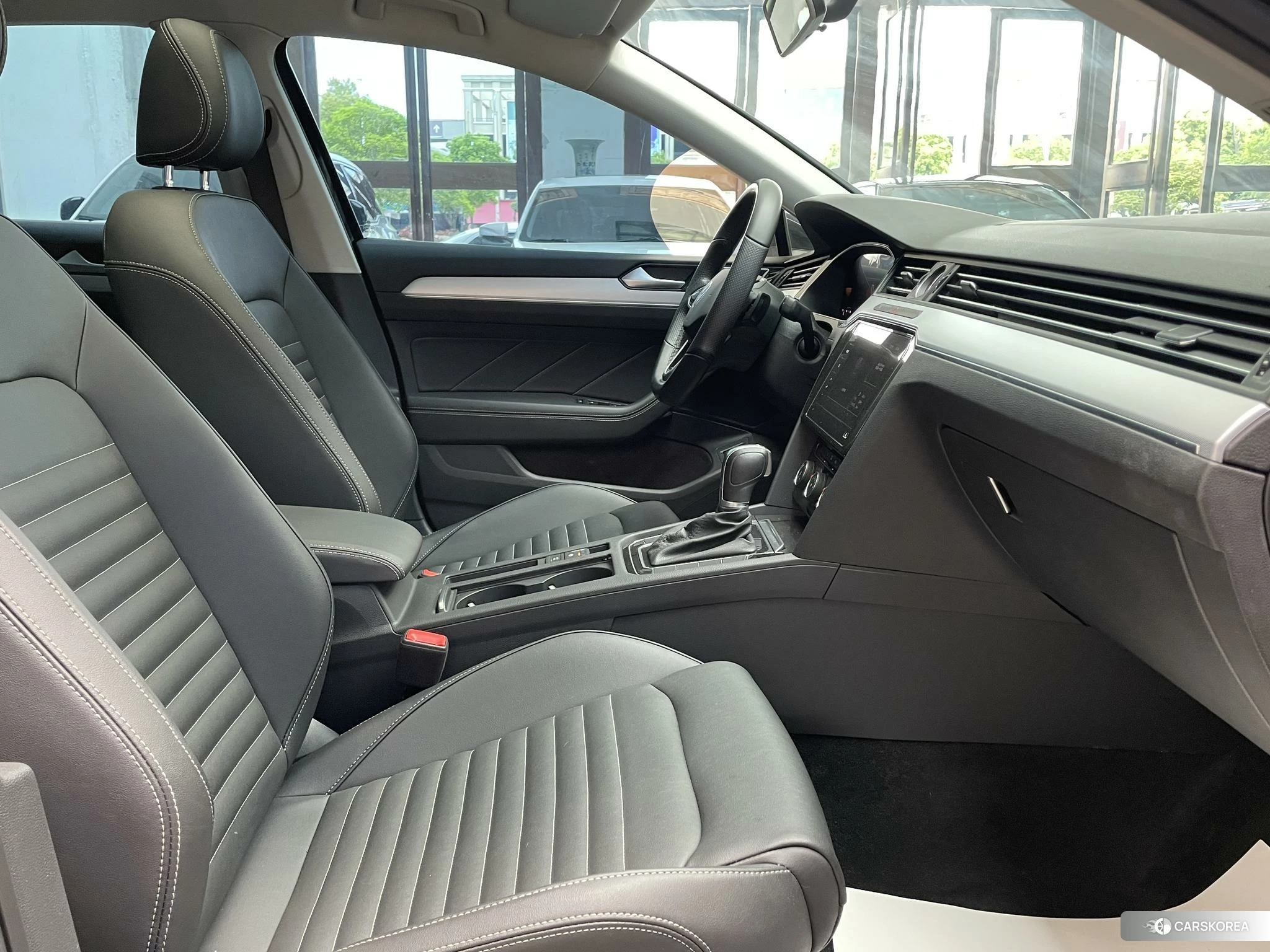 Volkswagen Magotan id 4455612 из Китая 14
