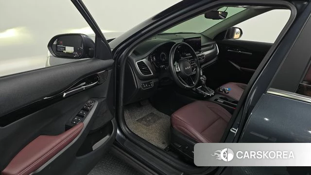 Kia Seltos id 4470016 из Кореи 33