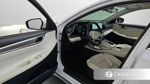 Hyundai The New Grandeur IG Hybrid id 4337638 из Кореи 43