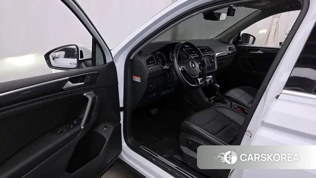 Volkswagen Tiguan second Generation id 3698815 из Кореи 20