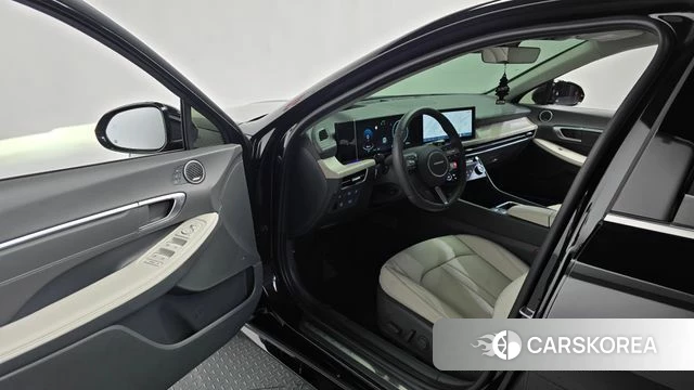 Hyundai Sonata D Edge Hybrid (DN8) id 4516691 из Кореи 37