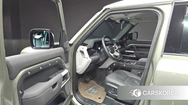 Land Rover Defender (L663) id 4687964 из Кореи 33