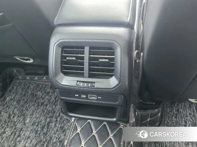 Volkswagen Tuyue id 4334709 из Китая 13