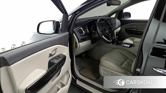 Kia The New Carnival id 3844139 из Кореи 20