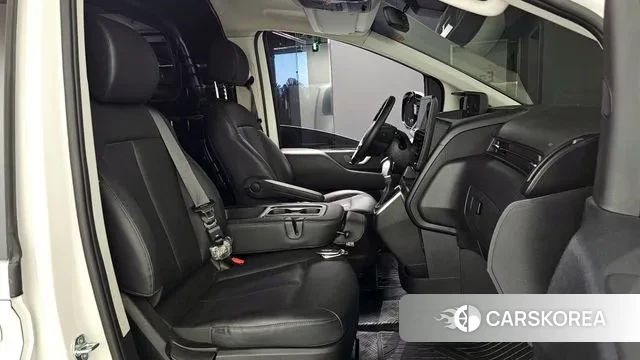 Hyundai Staria id 3629015 из Кореи 20