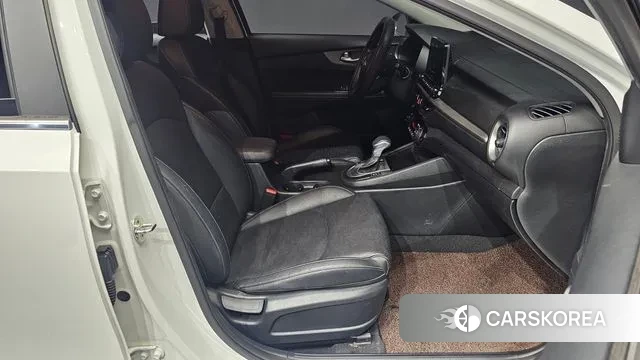 Kia Come New K3 id 3563088 из Кореи 20