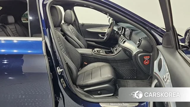 Mercedes-Benz E-Class W213 id 3469342 из Кореи 20