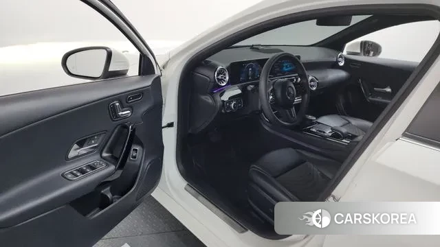 Mercedes-Benz A-Class W177 id 3407323 из Кореи 20