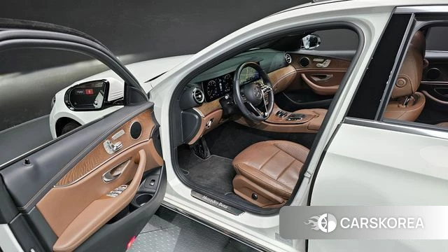 Mercedes-Benz E-Class W213 id 3891562 из Кореи 20