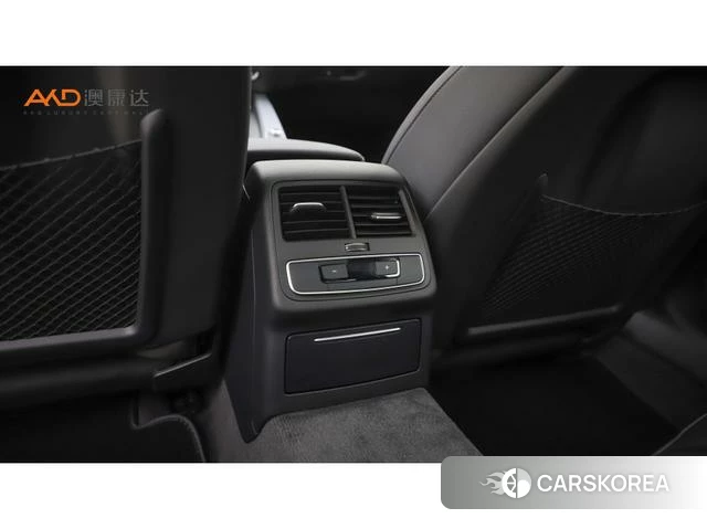 Audi A4L id 4273035 из Китая 10