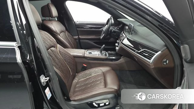 BMW 7 Series (G11) id 3885745 из Кореи 20