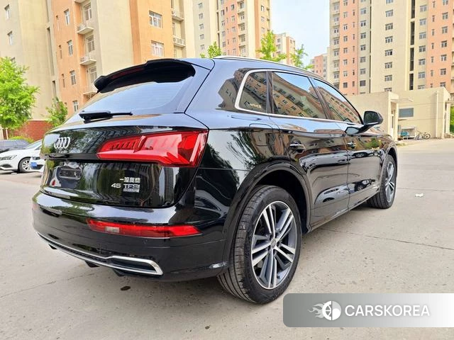 Audi Q5L id 4212199 из Китая 11