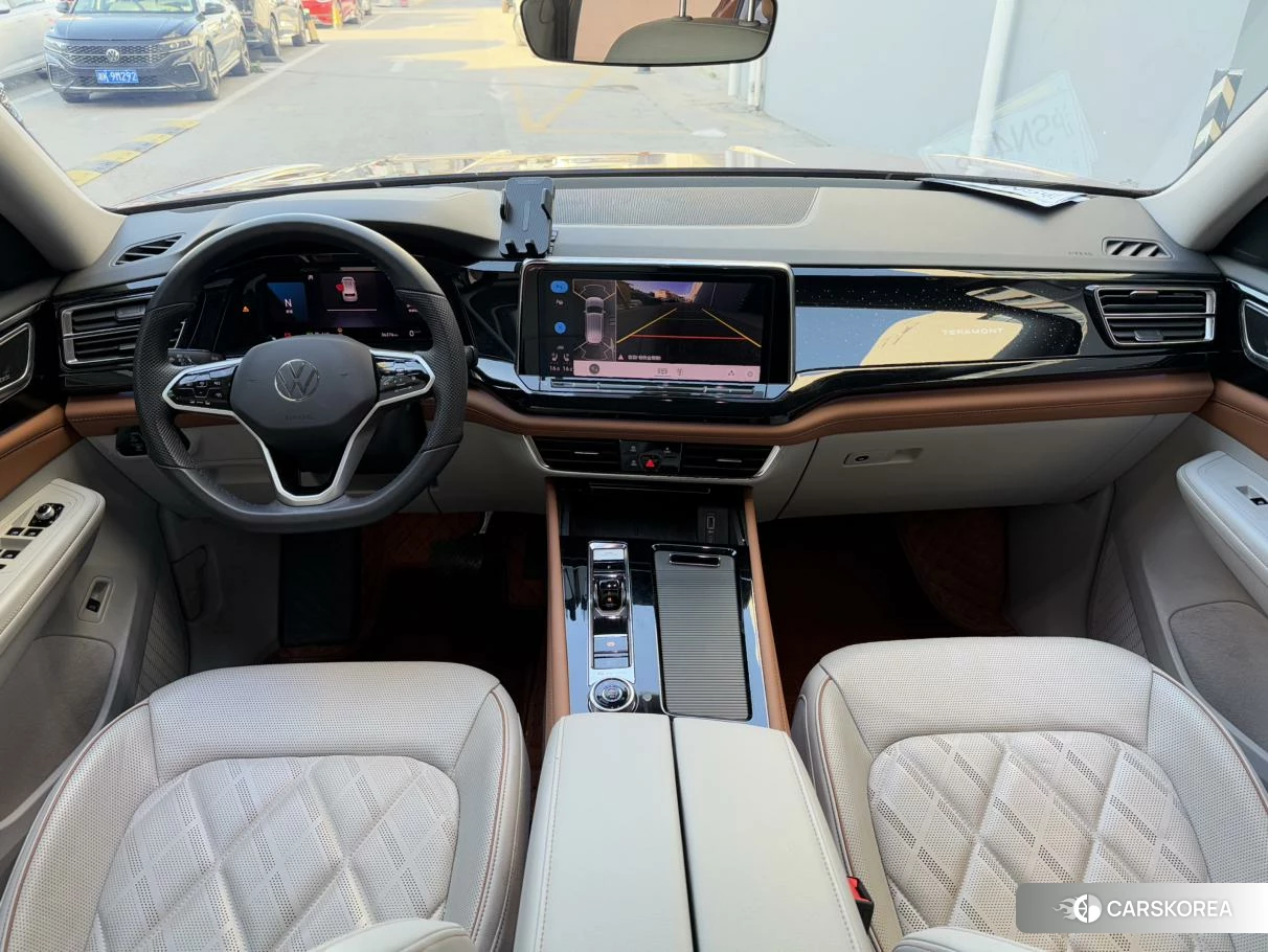 Volkswagen Tourang id 4452875 из Китая 11